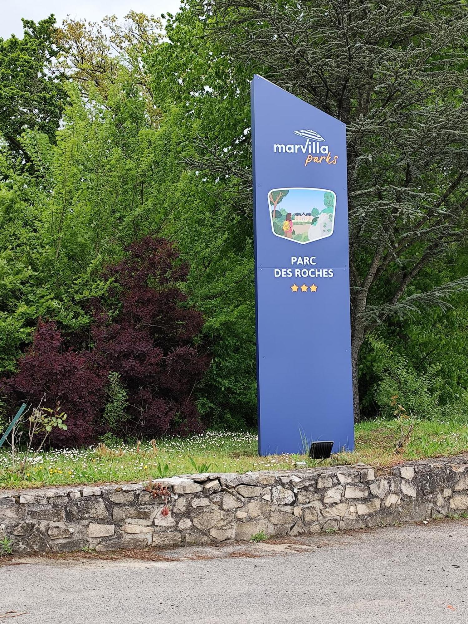 Camping Marvilla Parks -Parc Des Roches 91530 Saint-Cheron Bagian luar foto